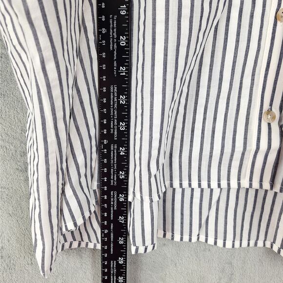 Torrid Top 5X Seersucker‎ Button Front Crop Striped Sweetheart Summer Casual NWT - Picture 5 of 8